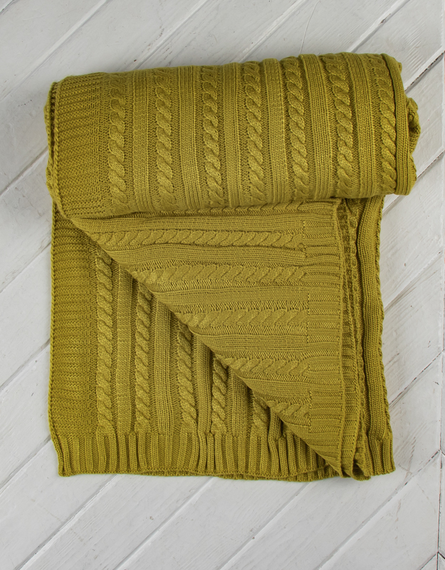 Вязаный плед косы гладь золотая олива 160х240 см