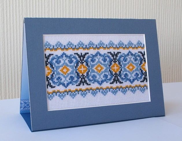 Вышитая открытка прямой крест, квадрат, ромб