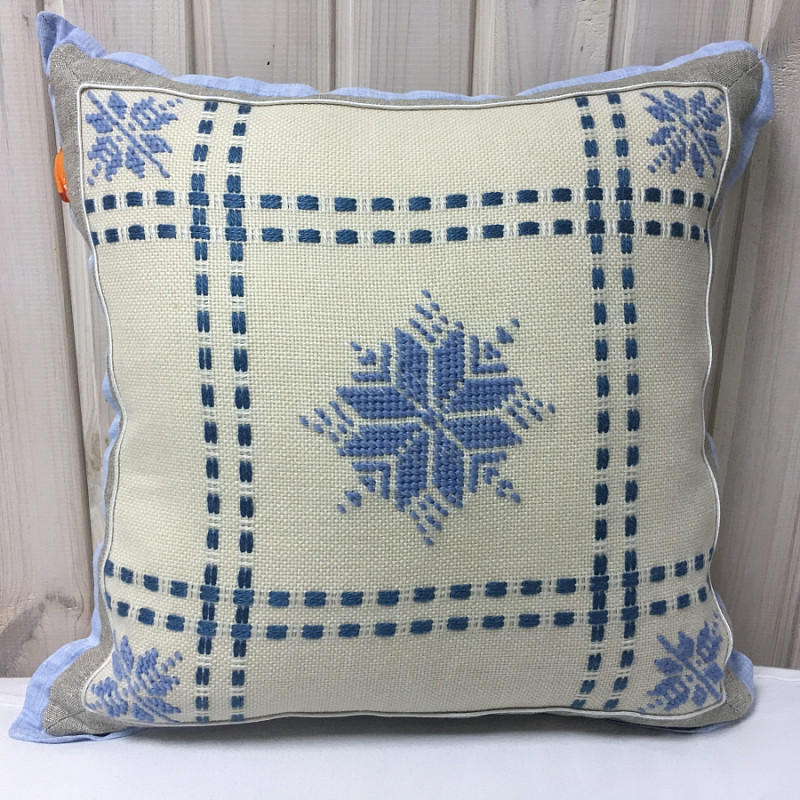 Снежинка голубая