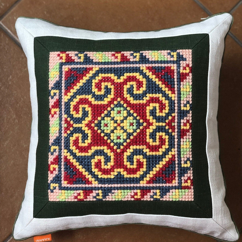 Огненный цветок квадратная 40х40 см