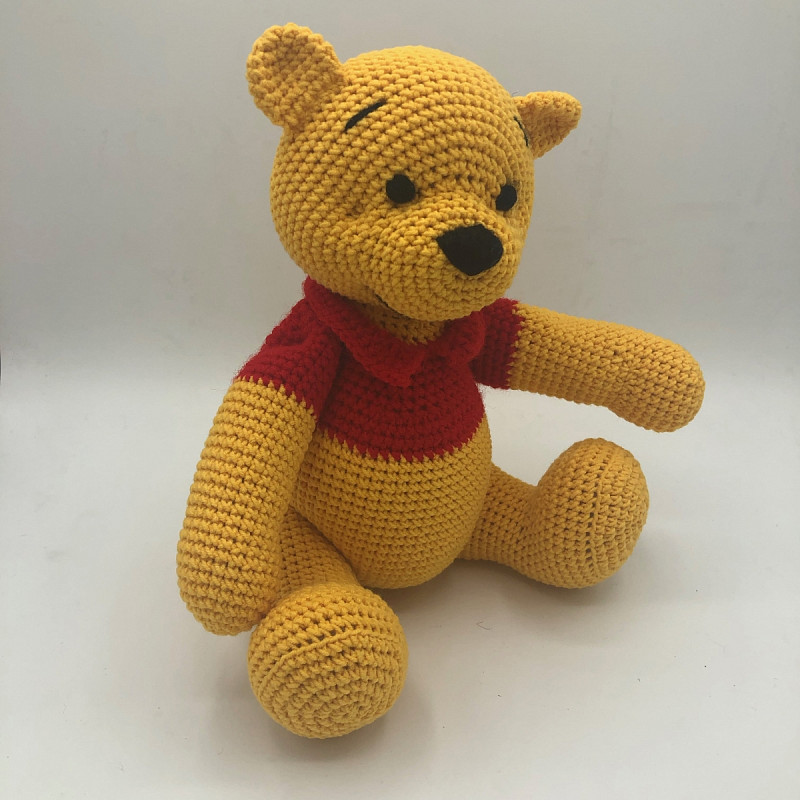 Медвежонок Винни Пух 32 см