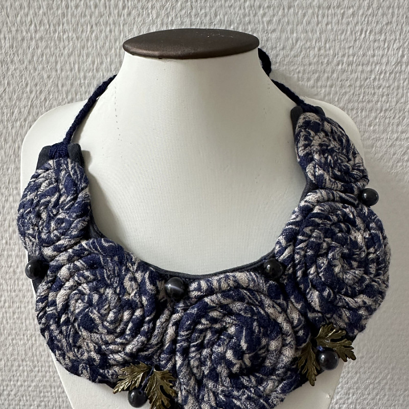 Там, де листя шепоче