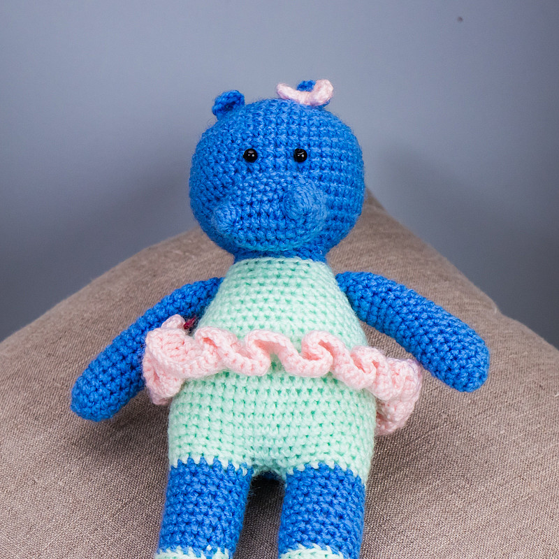 Бегемотик балерина синий