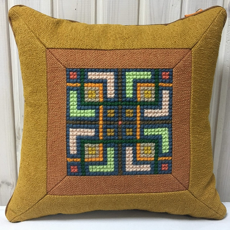 Гуцульская желтая 3