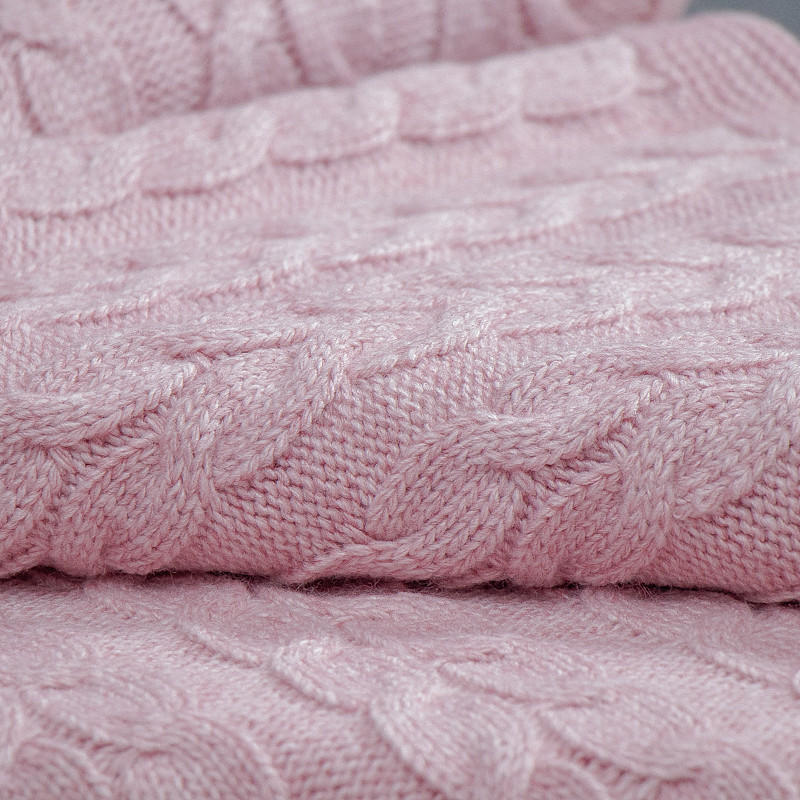 Вязаный плед розовая пудра 160х190 см