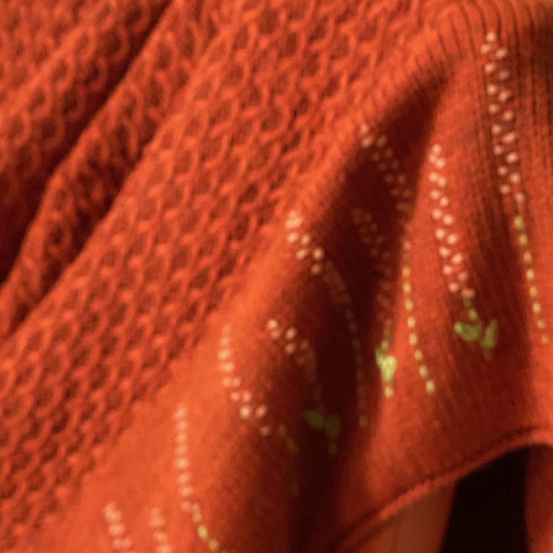 Вышитый вязаный плед терракот 190х200 см