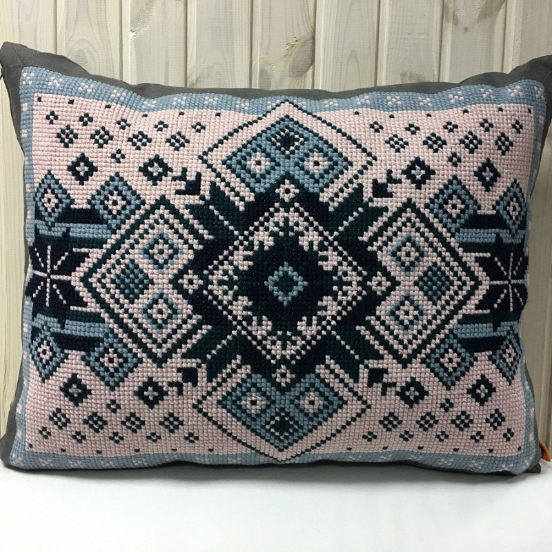 Звезда большая голубая с аквамарином на розовом серый лен