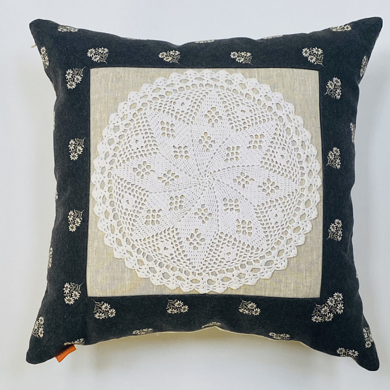 Цветы и кружево мандала