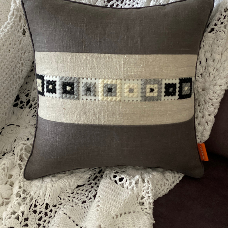 Шотландская коллекция квадратная 30х30 см