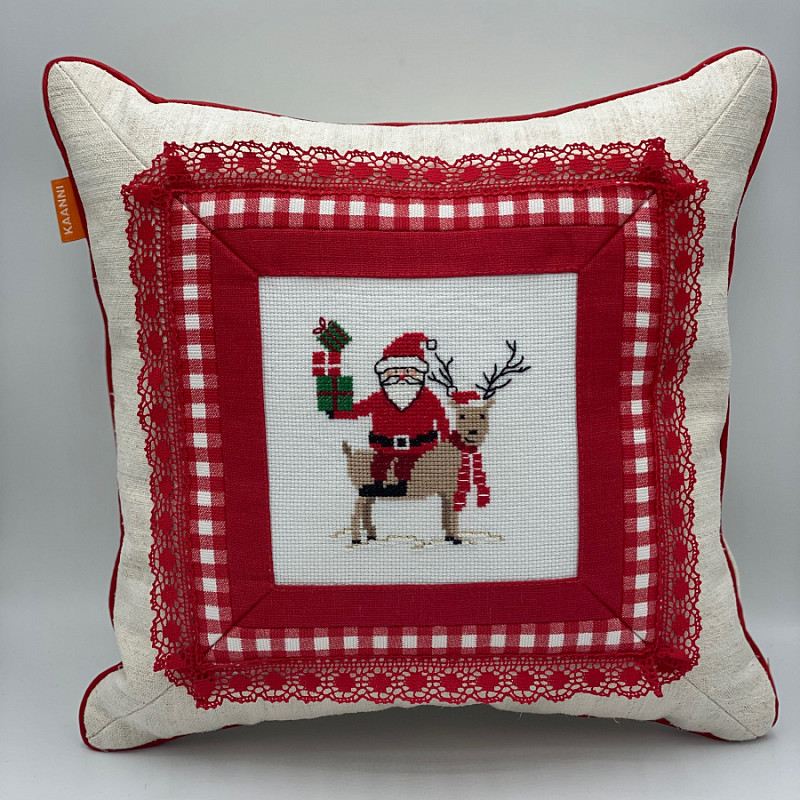 Дед Мороз с подарками на Олене 35х35 см