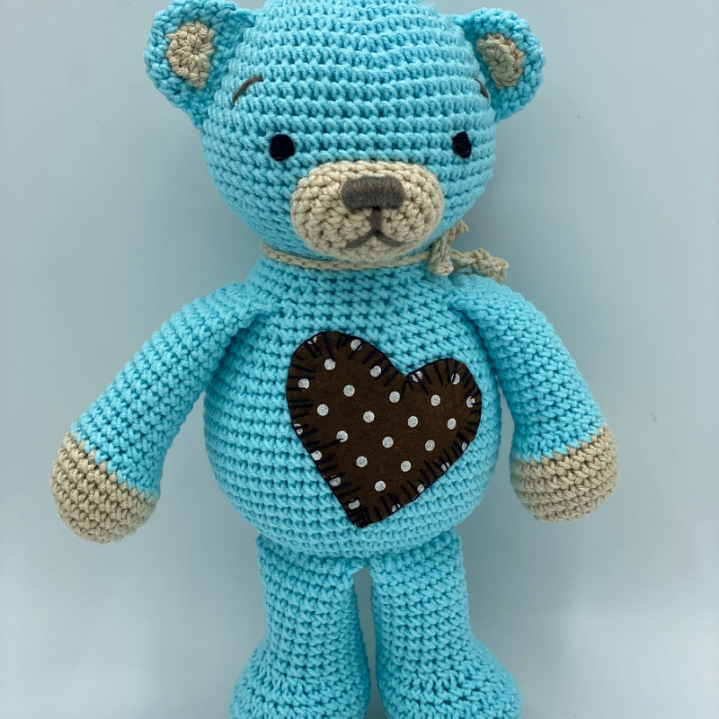 Медвежонок бирюзовый с сердцем 28 см